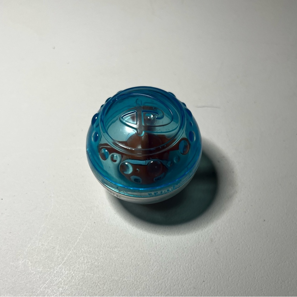 Fisher price Disney small Nemo ball